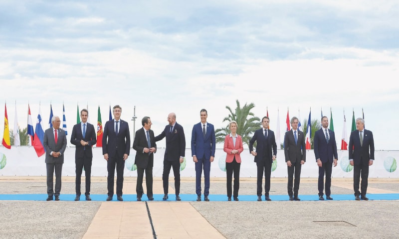 LEADERS of Europe’s Mediterranean states pose for a family photo before a plenary session of the Euro-Mediterranean Group summit in Alicante, Spain, on Friday.—AFP LEADERS of Europe’s Mediterranean states pose for a family photo before a plenary session of the Euro-Mediterranean Group summit in Alicante, Spain, on Friday.—AFP