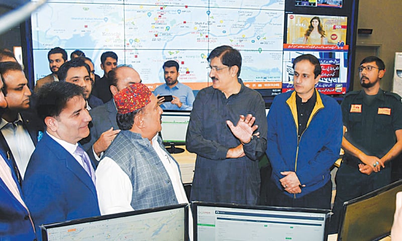 Chief Minister Murad Ali Shah at the command and control centre.&mdash;White Star