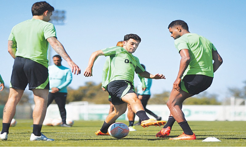 LISBON: Sporting Lisbon’s Pedro Goncalves (C) and team-mates attend a practice session at the Cristiano Ronaldo academy training ground on Wednesday, on the eve of their Europa league quarter-final second leg against Juventus.—AFP LISBON: Sporting Lisbon’s Pedro Goncalves (C) and team-mates attend a practice session at the Cristiano Ronaldo academy training ground on Wednesday, on the eve of their Europa league quarter-final second leg against Juventus.—AFP