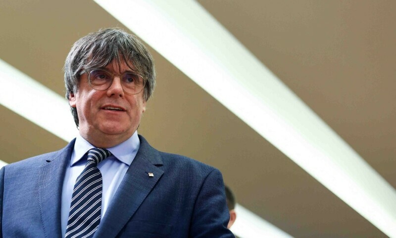 Catalonia’s exiled former leader and MEP Carles Puigdemont arrives for a press conference after EU court confirms lifting of Catalan MEPs’ immunity at the European Parliament in Brussels on July 5. — AFP Catalonia’s exiled former leader and MEP Carles Puigdemont arrives for a press conference after EU court confirms lifting of Catalan MEPs’ immunity at the European Parliament in Brussels on July 5. — AFP