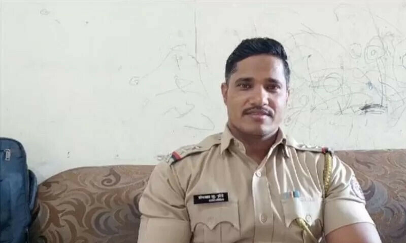 محکمانہ انکوائری میں سومناتھ زینڈے کو اپنا کیس پیش کرنے کی اجازت ہوگی &mdash; فوٹو: اے ایف پی