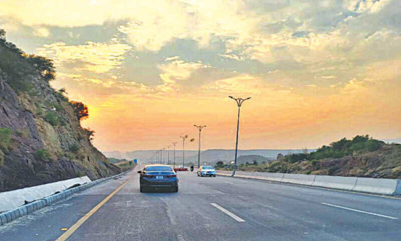 A portion of the Margalla Avenue remains closed, forcing the two-way traffic to ply on a single lane. &mdash; White Star
