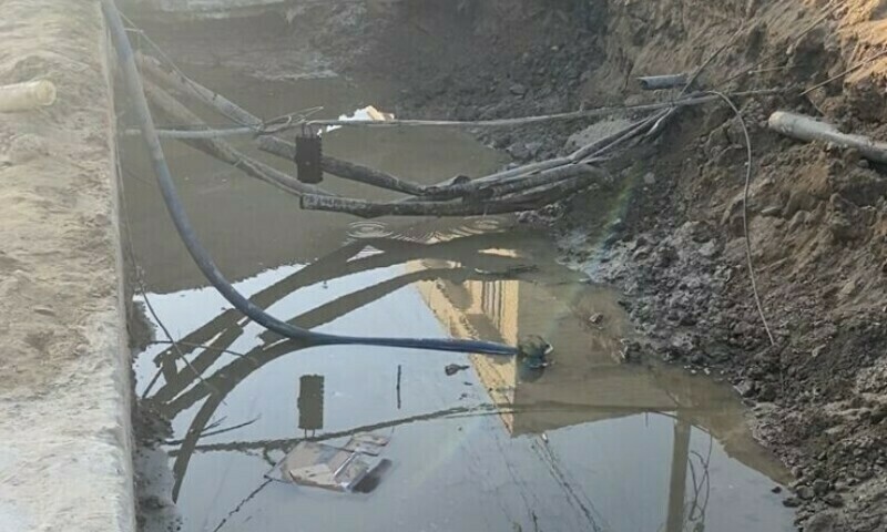 Bare leaking pipes at show in Phase 6, DHA Karachi. —Dawn/File Bare leaking pipes at show in Phase 6, DHA Karachi. —Dawn/File