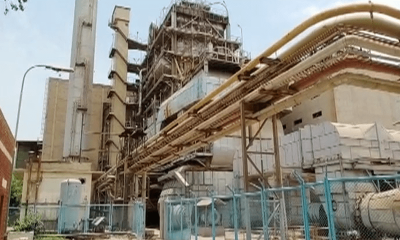 متبادل لائنوں کے ذریعے متاثرہ علاقوں کی بجلی بحال کی جا رہی ہے—فائل فوٹو: گڈو تھرمل پاور پلانٹ متبادل لائنوں کے ذریعے متاثرہ علاقوں کی بجلی بحال کی جا رہی ہے—فائل فوٹو: گڈو تھرمل پاور پلانٹ