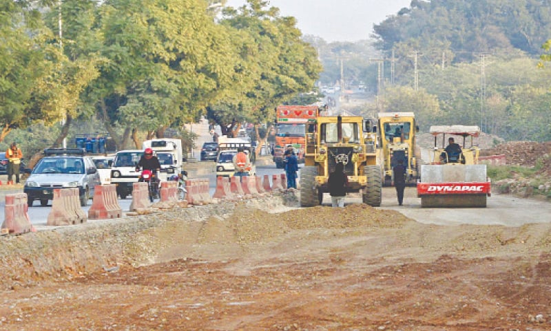 Work continues on Park Road in Islamabad. &mdash; White Star