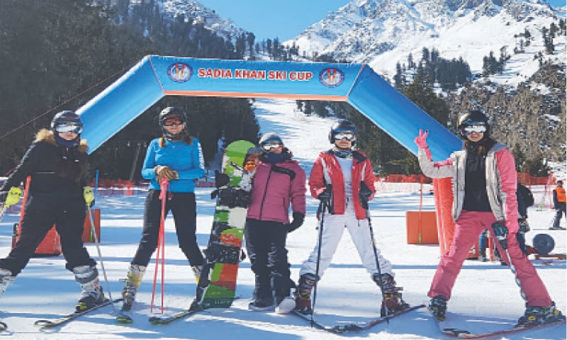 Gilgit-Baltistan women&rsquo;s team poses for a photograph after winning the Sadia Khan Ski Cup in Naltar. &mdash; Dawn
