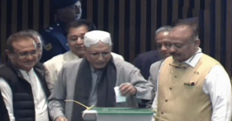 Bilawal, Zardari cast vote for NA speaker