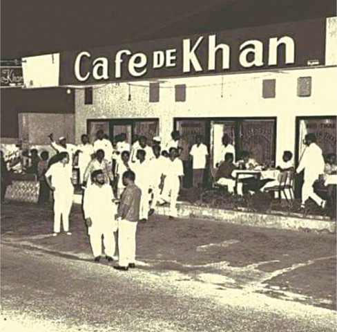 Cade De Khan