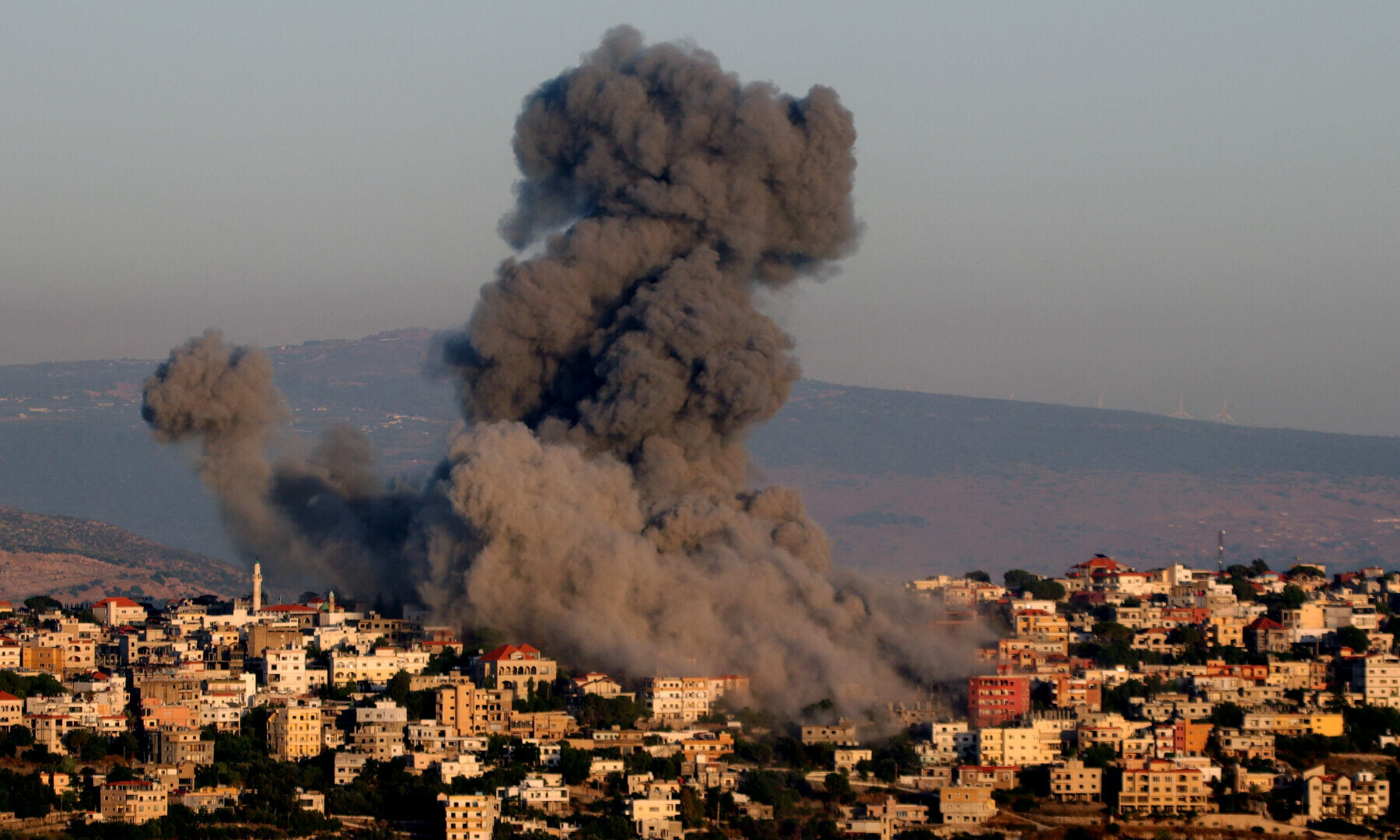  Black smoke billows following an Israeli air strike that targeted a house in the southern Lebanese village of Khiam near the Lebanese-Israeli border on June 21, 2024. &mdash; AFP 