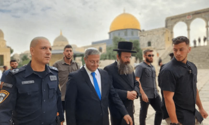Ben-Gvir enters al-Aqsa Mosque under police protection