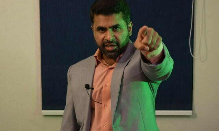 عون علی کھوسہ۔ فائل فوٹو عون علی کھوسہ۔ فائل فوٹو