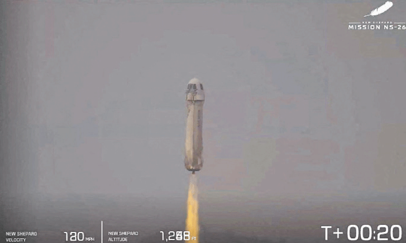 THE Blue Shepard rocket, carrying the crew of NS-26 mission, lifts off from Texas, on Thursday.&mdash;AFP