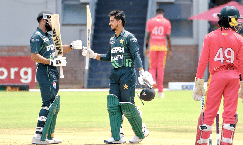 — فائل فوٹو: — فائل فوٹو: