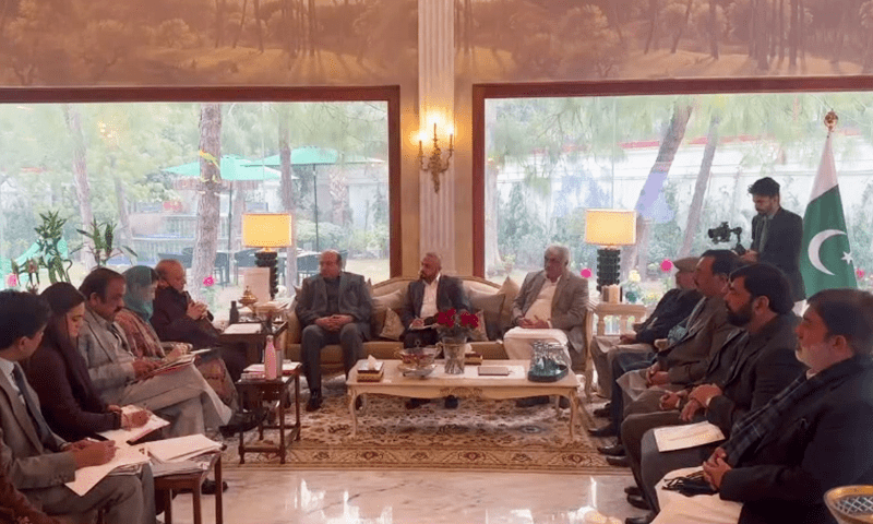 — فوٹو: ڈان نیوز — فوٹو: ڈان نیوز