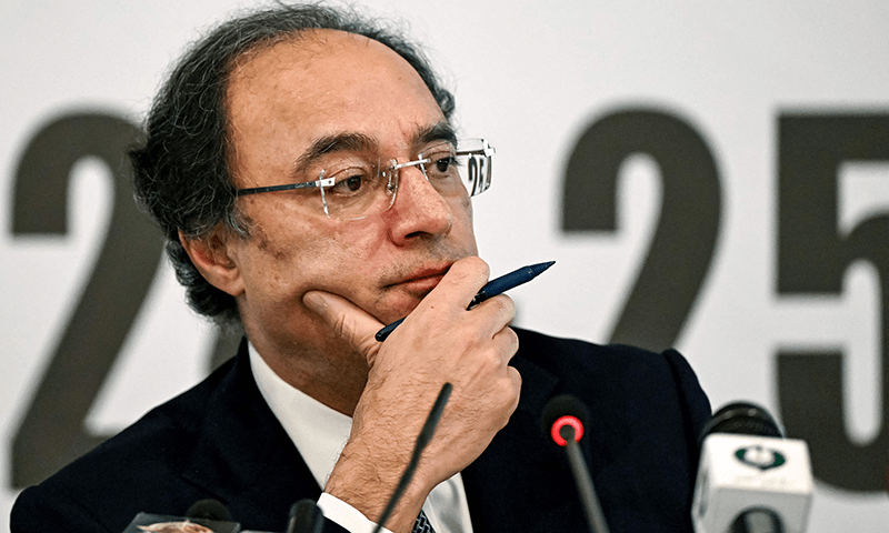 وزیر خزانہ موسمیاتی اقدام کیلئے وزرائے خزانہ کے اتحاد کی تیرھویں وزارتی نشست میں بھی شرکت کریں گے &mdash; فائل فوٹو: رائٹرز