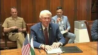 دورہ پاکستان میں جیک برگمین نے پاکستان کی داخلی سیاست یا عمران سے ملاقات میں دلچسپی کا اظہار نہیں کیا تھا — فائل فوٹو دورہ پاکستان میں جیک برگمین نے پاکستان کی داخلی سیاست یا عمران سے ملاقات میں دلچسپی کا اظہار نہیں کیا تھا — فائل فوٹو