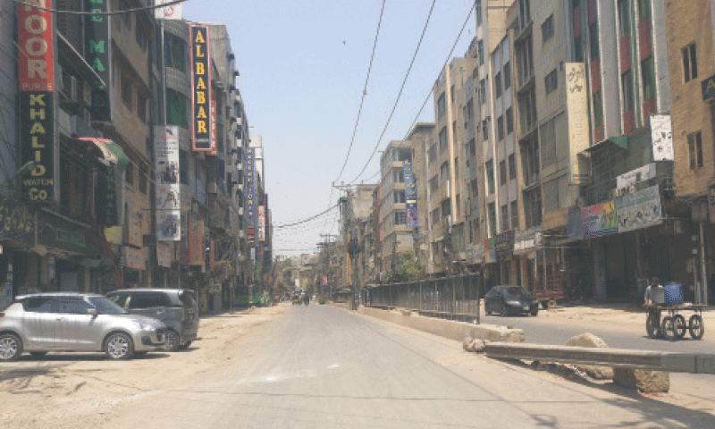 Shahalam Market closed due to a strike by traders to show solidarity with Palestinians. &mdash; White Star