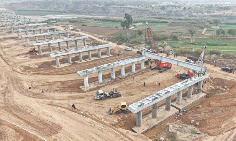 girders are being installed on the flyover of Ring Road near Trahia.