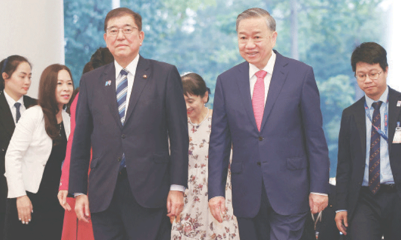 Hanoi: Vietnam&rsquo;s Communist Party General Secretary To Lam (right) and Japan&rsquo;s Prime Minister Shigeru Ishiba (left) attend a meeting at the office of the Party Central Committee.&mdash;AFP