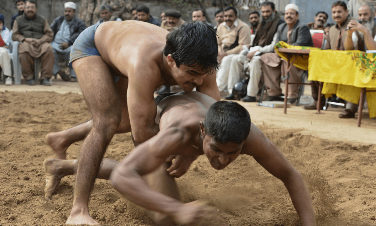 — فائل فوٹو: — فائل فوٹو: