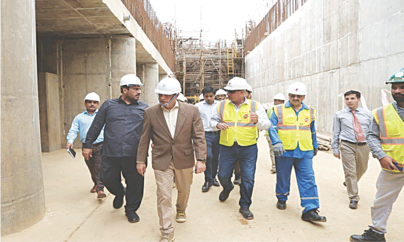 اجلاس میں وزارت منصوبہ بندی نے کہا کہ حکومت سندھ واپڈا کی شکایات کا ازالہ کرے
—فائل فوٹو: ڈان اجلاس میں وزارت منصوبہ بندی نے کہا کہ حکومت سندھ واپڈا کی شکایات کا ازالہ کرے
—فائل فوٹو: ڈان