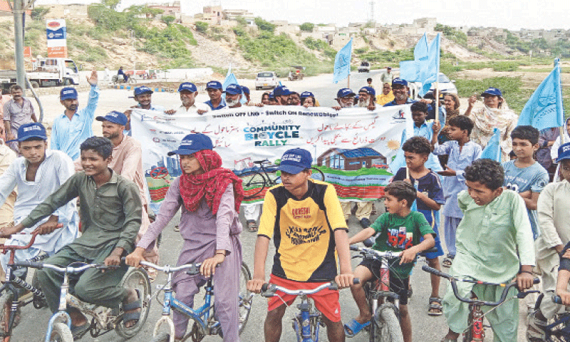 Cyclists pedal to raise awareness about risks of LNG projects.&mdash;Dawn