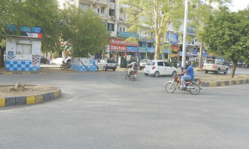 Blocks have been removed to allow vehicles to access the service road in Blue Area. &mdash; Photo by Mohammad Asim