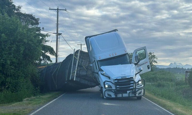 &mdash; واٹ کام کاؤنٹی گورنمنٹ، ایکس