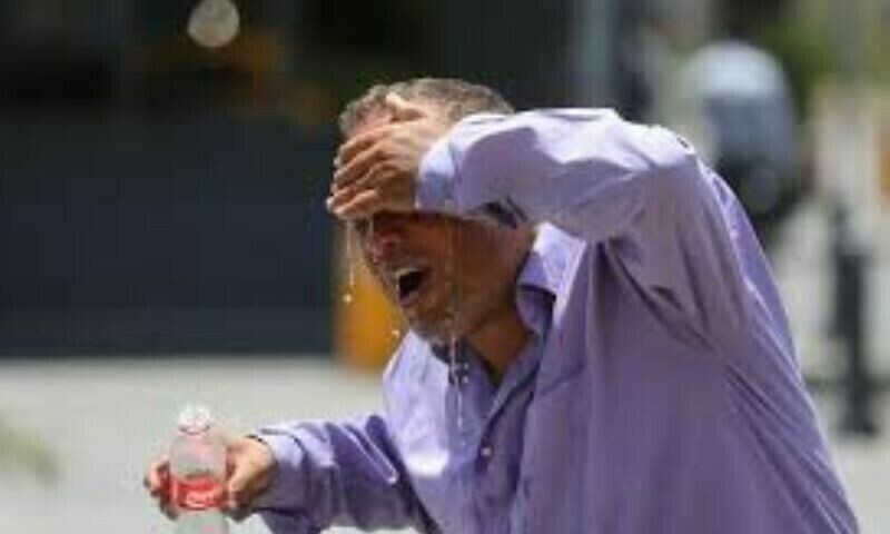 آزاد کشمیر میں بھی چند مقامات پر موسلادھار بارش متوقع ہے
—فائل فوٹو: دی اسٹریٹ ٹائمز آزاد کشمیر میں بھی چند مقامات پر موسلادھار بارش متوقع ہے
—فائل فوٹو: دی اسٹریٹ ٹائمز