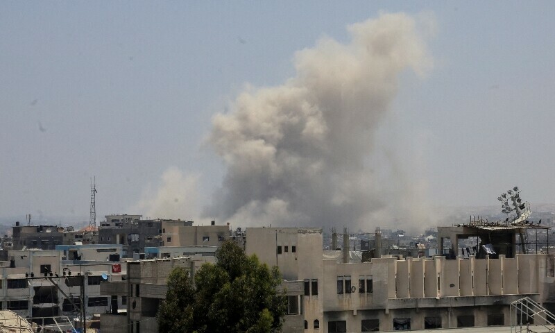 Smoke rises following Israeli strikes, in Khan Younis, in the southern Gaza Strip, June 16. — Reuters