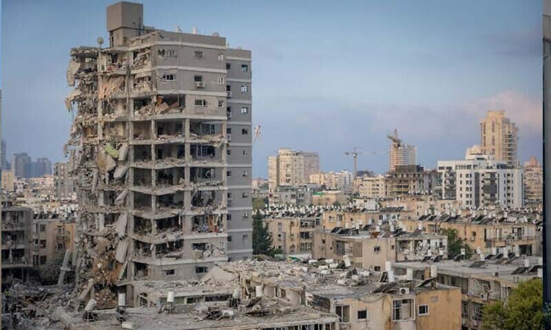 ایک ہزار ڈرونز میں سے 200 سے کم اسرائیل کی سرحدوں تک پہنچے، لیکن ایک بھی اسرائیل سے نہیں ٹکرایا
—فوٹو: ٹائمز آف اسرائیل ایک ہزار ڈرونز میں سے 200 سے کم اسرائیل کی سرحدوں تک پہنچے، لیکن ایک بھی اسرائیل سے نہیں ٹکرایا
—فوٹو: ٹائمز آف اسرائیل