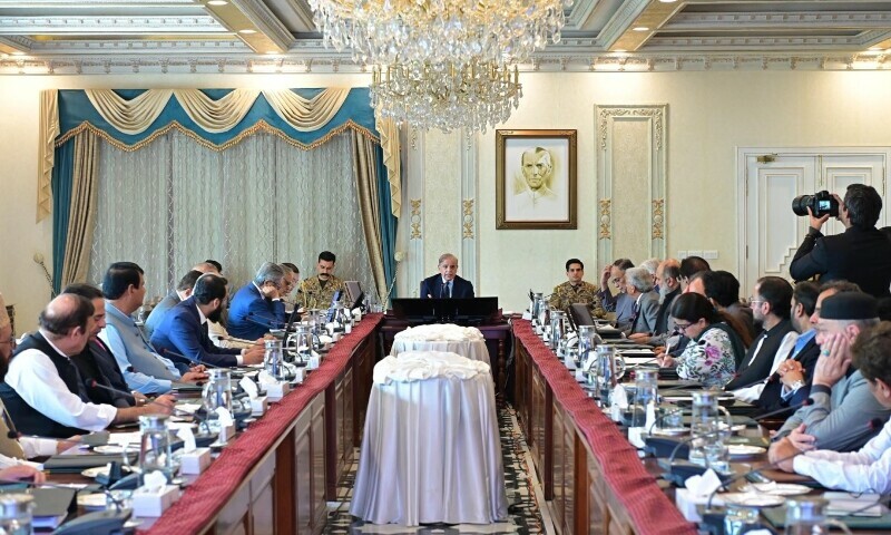 Lowest income tax rate is 1pc, not 2.5pc: PM Shehbaz