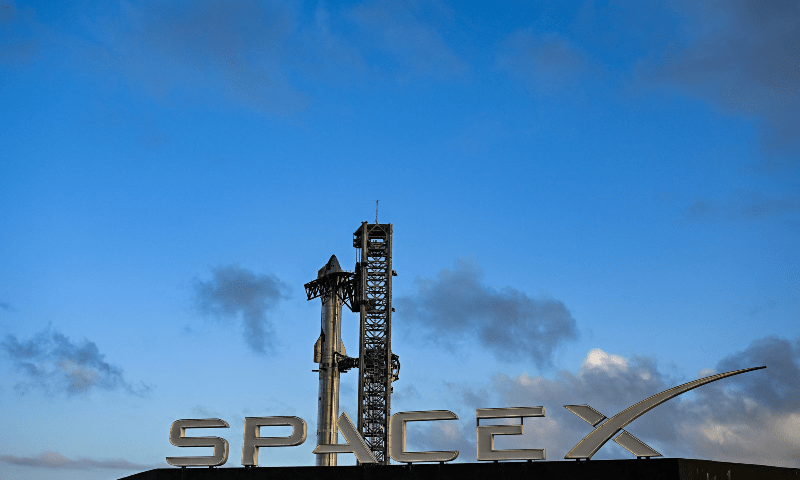 A SpaceX Starship sits on the launch pad ahead of its sixth flight test from Starbase in Boca Chica, Texas, on November 17, 2024.—Photo by Chandan Khanna / AFP