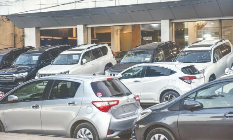 استعمال شدہ گاڑیوں کی درآمد ماحولیاتی اور کوالٹی معیارات پر پورا اترنے سے مشروط ہوگی — فائل فوٹو: وائٹ اسٹار استعمال شدہ گاڑیوں کی درآمد ماحولیاتی اور کوالٹی معیارات پر پورا اترنے سے مشروط ہوگی — فائل فوٹو: وائٹ اسٹار