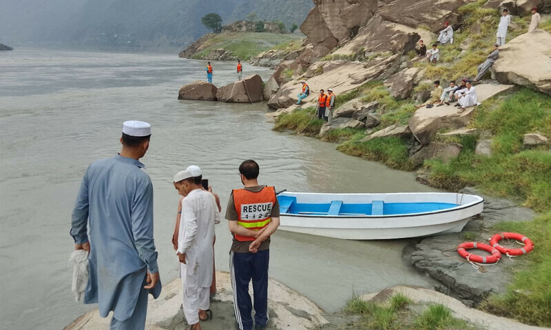The boat was carrying tourists in Shah Bagh Lake in Kalam, Swat. —  Rescue 1122 via the author