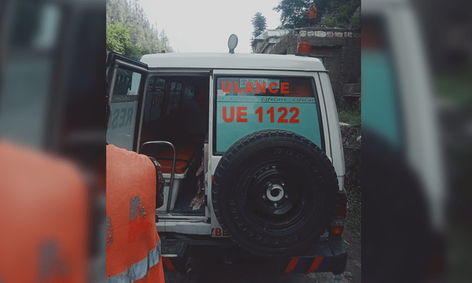 An accident killed two people as their car plunged into a ravine in Khyber Pakhtunkhwa’s Kaghan, June 24. — Rescue 1122