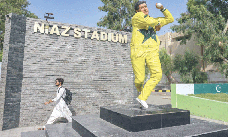 HYDERABAD: A statue of former Pakistan captain and fast bowling legend Wasim Akram is erected outside the Niaz Stadium.—AFP