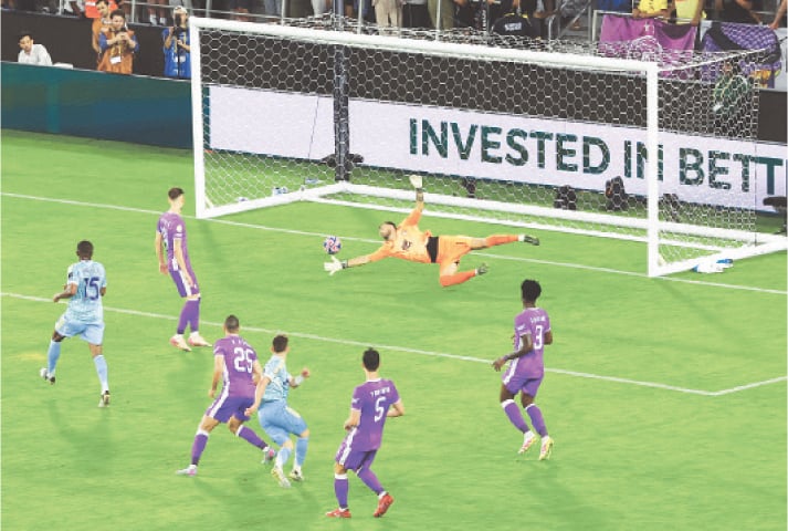 WASHINGTON: Juventus’ Francisco Conceicao (third R) scores past Al Ain goalkeeper Rui Patricio during their Group ‘G’ match at the Audi Field.—Reuters