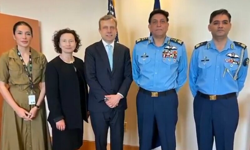 Pakis­tan Air Force Chief Air Marshal Zaheer Ahmed Baber Sidhu in a meeting with Eric Meyer from the US State Department’s Bureau of South and Central Asian Affairs, Washington DC. — PAF DGPR