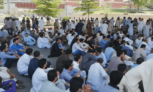 — فائل فوٹو: ڈان نیوز — فائل فوٹو: ڈان نیوز