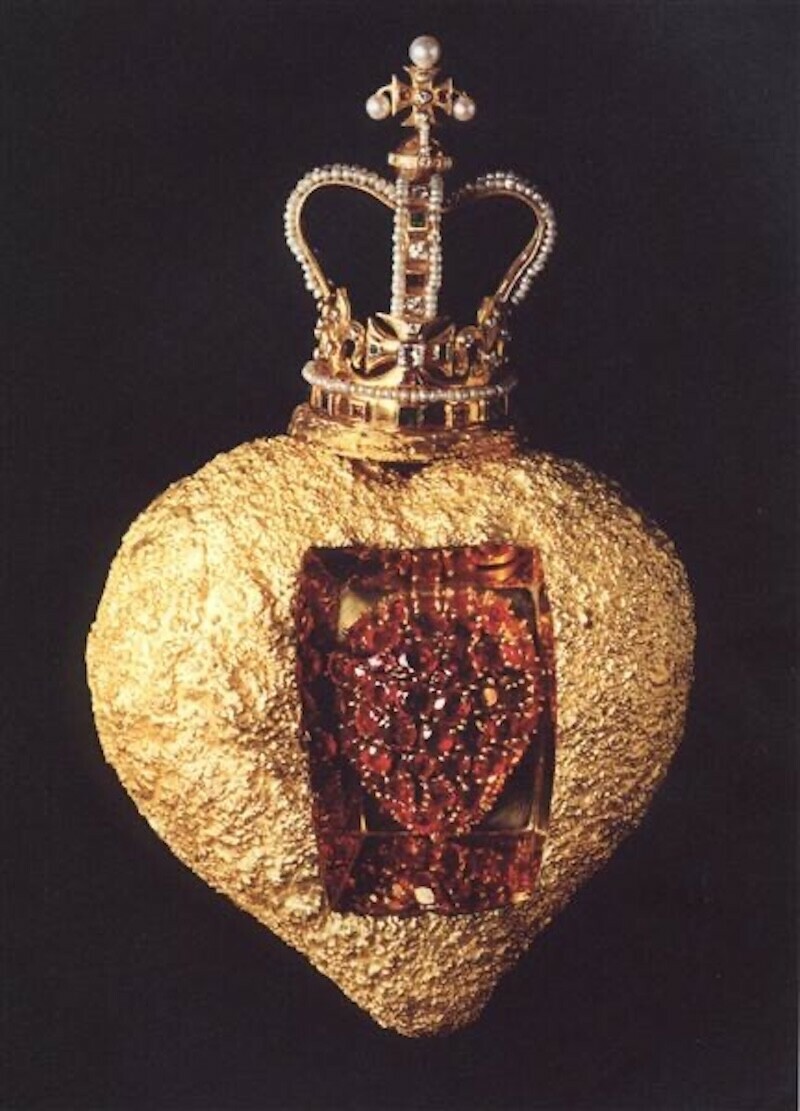Royal Heart by Salvador Dali. Photo: Wikiart  