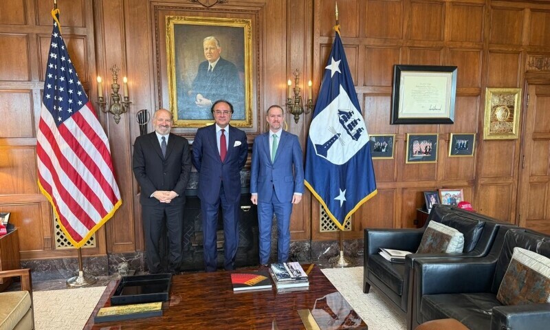 Finance Minister Muhammad Aurangzeb meets with US Commerce Secretary Howard Lutnick and US Trade Representative ambassador Jamieson Greer in Washington DC, US on July 18. — Finance Ministry