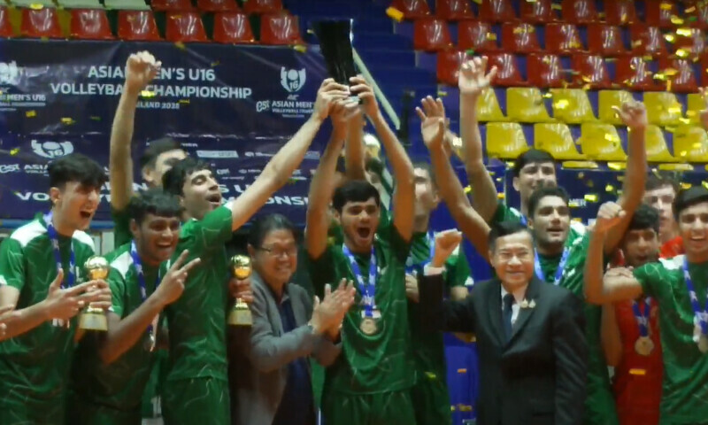 Pakistan celebrate after winning the Asian Men’s U-16 Volleyball Championship that was being held in Nakhon Phanom, Thailand. — screengrab via YouTube/Asian Volleyball Confederation