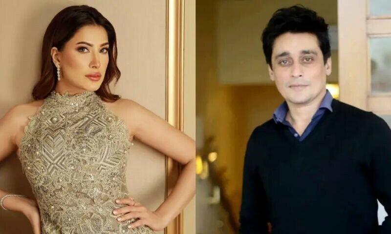 — فائل فوٹو: ریویو پی کے — فائل فوٹو: ریویو پی کے