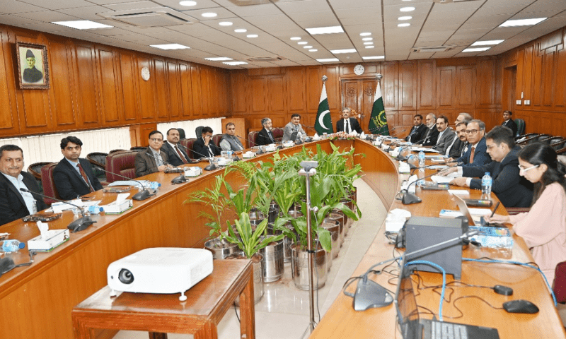 CHIEF Justice Yahya Afridi chairs a meeting of the judicial reforms committee.&mdash;PPI