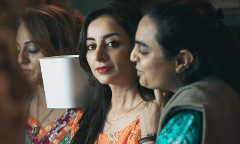 فلم آئندہ ماہ ریلیز ہوگی—پرومو فوٹو فلم آئندہ ماہ ریلیز ہوگی—پرومو فوٹو