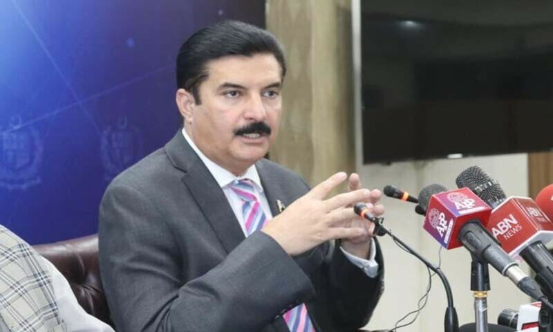 فیصل کریم کنڈی نے کہا کہ پہلے صوبائی حکومت پہلے اختلافات ختم کرے، پھر دہشتگردی کیخلاف لڑے۔
&mdash;فائل فوٹو: پاکستان ٹوڈے