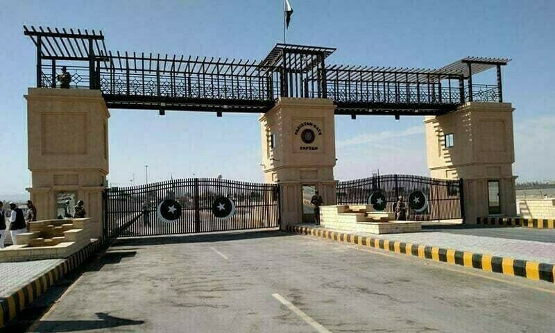 وزیرِ مملکت طلال چوہدری نے بتایا کہ طلبہ کو سہولت فراہم کرنے کیلئے انتظامات کیے جا رہے ہیں — فائل فوٹو: ڈان