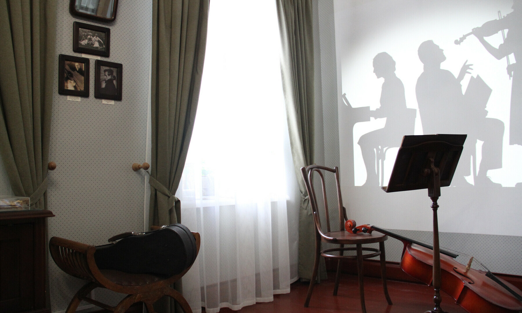 عجائب گھر میں سجا ایک کمرہ