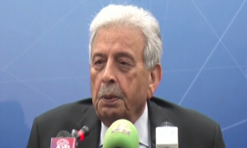 National Food Security and Research Minister Rana Tanveer Hussain addresses a press conference on Thursday. — DawnNewsTV